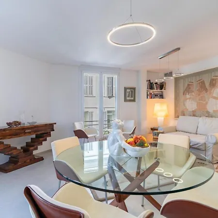 Very 3 Bedrooms In The Heart Of Downtown * 戛纳