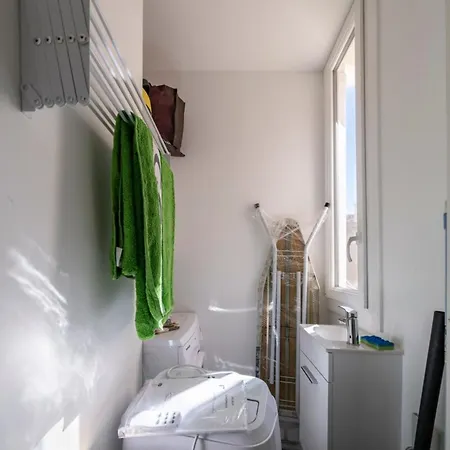Very 3 Bedrooms In The Heart Of Downtown 公寓 *