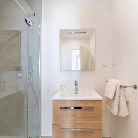 Appartement Very 3 Bedrooms In The Heart Of Downtown